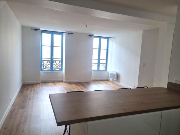 Appartement T4, en plein centre ville de Quimper