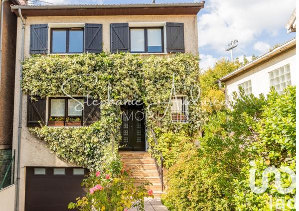 Maison 5 pièces de 140 m² à Cachan (94230)