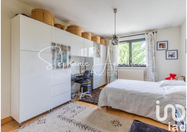Maison 5 pièces de 140 m² à Cachan (94230)