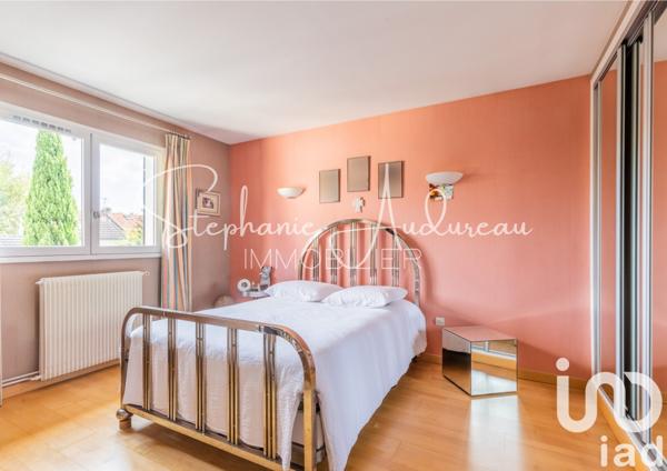 Maison 5 pièces de 140 m² à Cachan (94230)