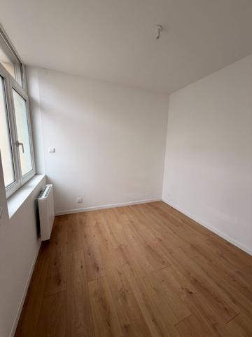 A LOUER - CALAIS CENTRE ? APPARTEMENT 72 m² AVEC GARAGE