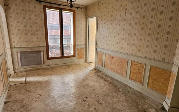 Appartement à vendre    4 pièces • 66 m2 Aubervilliers