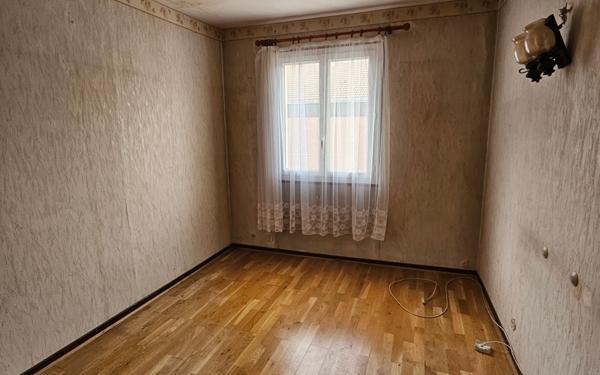 Appartement à vendre    4 pièces • 66 m2 Aubervilliers