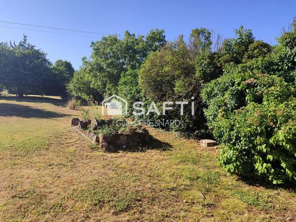 Magnifique charentaise avec gros potentiel, fenêtres PVC double vitrage