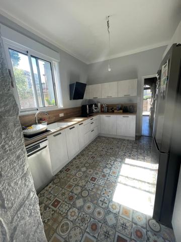 Toulon (83200) Villa 8 pièces avec Piscine