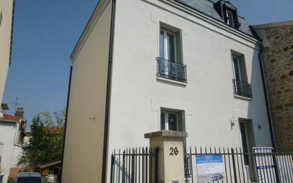 Appartement à louer    2 pièces • 46,92 m2 Issy-les-Moulineaux