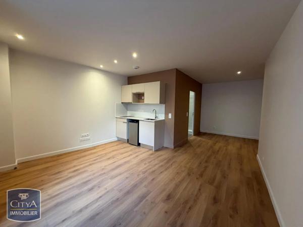 Appartement à louer 1 pièce 34.7m²