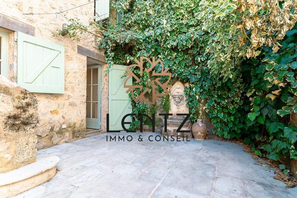 Moustiers Sainte Marie – Propriété de caractère composée de deux maisons