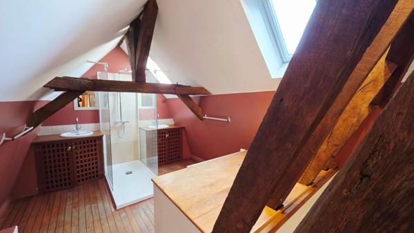 MARMAGNE PROPRIETE 13 PIECES 8 CHAMBRES