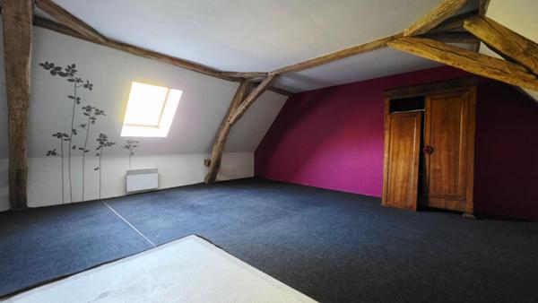 MARMAGNE PROPRIETE 13 PIECES 8 CHAMBRES