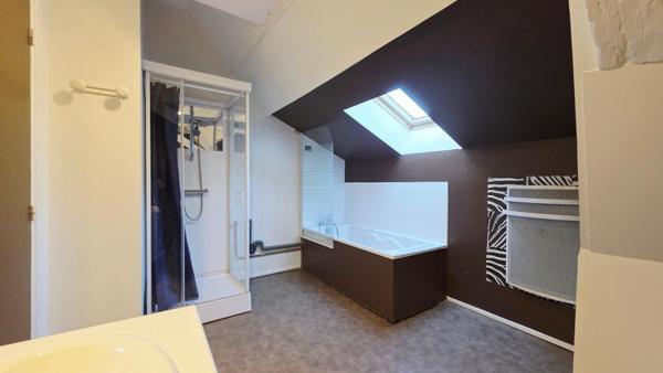 MARMAGNE PROPRIETE 13 PIECES 8 CHAMBRES