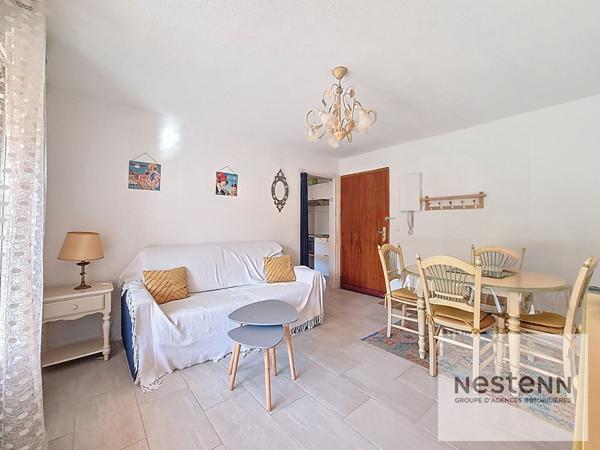 Saint-Aygulf T2 centre ville garage et terrasse