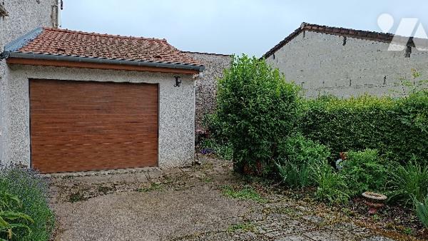 DUN SUR MEUSE LE HAUT
Maison à usage d'habitation d'environ 177m² loué 440 € / mois