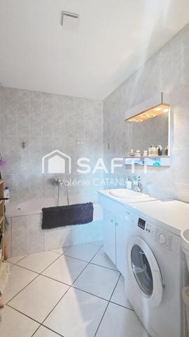 MOIRANS CENTRE-VILLE – T3 de 73m² - VENDU LOUÉ – BALCON ET CAVE