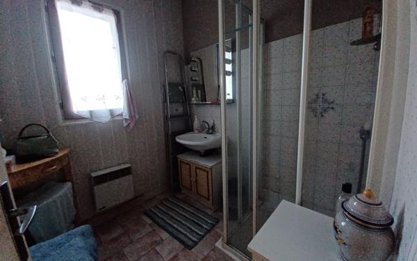 Maison à vendre    8 pièces • 242 m2 Saint-Astier