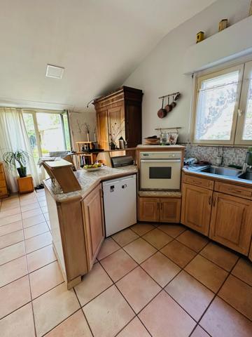 NANTES ZOLA, NOUVEAUTE, RARE en IMPASSE, maison COUP DE COEUR, MAGNIFIQUE JARDIN et beau POTENTIEL
