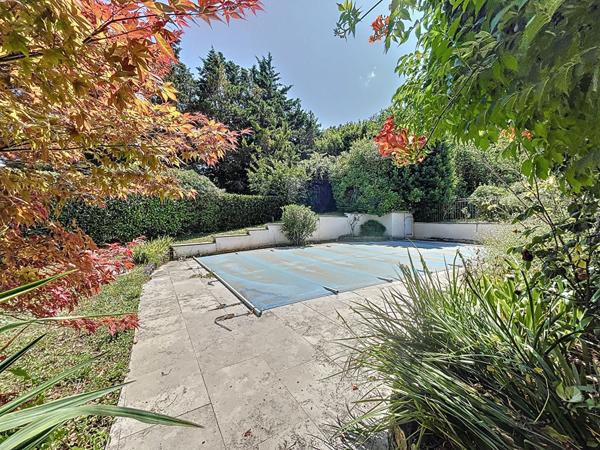 EXCLUSIVITE - MAGNIFIQUE CORPS DE FERME DE 257 M² SUR 7378 M² DE TERRAIN