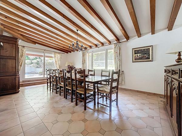 EXCLUSIVITE - MAGNIFIQUE CORPS DE FERME DE 257 M² SUR 7378 M² DE TERRAIN