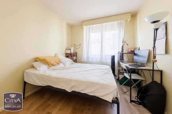 Appartement à vendre 2 pièces 35m² Clermont-Ferrand (63000)
