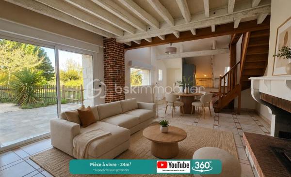 Une maison en exclusivité avec ses points forts :

- Secteur au calme de Saint Jean de la Ruelle, 
- Charme de l'ancien, 
- Agréable jardin, 
- Piscine, 
- Espace terrasse de plus de 100m²,
- Double carport/garage motorisé de 36m², 
- Luminosité,
- Suite parentale au RDC, 
- Rangements
- Grande salle de bain...

La maison : 
Maison vigneronne de plus de 122m² - Fin du 19ème siècle - 4 chambres, 2 salles de bain/eau - 2 toilettes. 

Le rez de chaussée : 
Une entrée sur pièce à vivre - Belle hauteur sous plafond - Poutres apparentes - Pièce à vivre avec cuisine ouverte - Cheminée avec insert Polyflam - Accès terrasse depuis la pièce à vivre - Espace terrasse de plus de 100m² - Toilettes séparées - Suite parentale avec salle d'eau et dressing privatifs - Accès piscine depuis la chambre.

L'étage : 
Espace mezzanine non négligeable pour rangement ou coin bureau - 3 chambres - Rangements - Grande salle de bain avec double vasque, baignoire, douche et toilettes.

Extérieurs et dépendances :
Parcelle de 675m² environ - Au calme, entourée de végétation - Aucun vis à vis - Double carport/garage motorisé de 36m² - Abris de rangement 15m² environ - Bûcher 10m² environ - Piscine chauffée avec nage contre courant avec alarme - Espace terrasse de plus de 100m²

Côté technique : 
Longère vigneronne de 1840 rénovée en 2005 - Toiture en ardoises d'Angers - Forage - Adoucisseur - Pas d'anomalie électrique - Poêle Polyflam pour toute la maison - Climatisation réversible - Murs en moellons - Isolation intérieure 9/15cm - Isolation combles 20/50cm - Menuiseries double vitrage - Plancher chauffant RDC - VMC 2020 - Assainissement collectif - Porte d'entrée neuve - Panneaux photovoltaïques pour plus d'autonomie

Le secteur : 
Idéalement située aux portes d’Orléans, la commune de Saint-Jean-de-la-Ruelle séduit par sa qualité de vie familiale et sa proximité immédiate avec le centre-ville orléanais. Intégrée à Orléans Métropole, elle bénéficie de nombreux équipements, établissements scolaires, commerces et infrastructures du quotidien. Le secteur dispose de plusieurs écoles maternelles et élémentaires, de collèges ainsi que d’un lycée professionnel, offrant un parcours scolaire complet pour les familles. Les commerces de proximité, le centre commercial des Trois Fontaines et les services facilitent un quotidien pratique et dynamique. Côté transports, la commune est desservie par le réseau TAO avec tramway et lignes de bus permettant de rejoindre rapidement Orléans et l’ensemble de l’agglomération. L’accès aux grands axes routiers est également un véritable atout, avec la tangentielle et les autoroutes A10 et A71 accessibles en quelques minutes, facilitant les déplacements vers Paris, Tours ou Blois.

Visite virtuelle 360° sur demande,
Vidéo de présentation sur ma page YouTube,
J'attends votre appel pour planifier une visite. Dans le cadre de votre projet d’acquisition et conformément aux dispositions de la loi ELAN, nous souhaitons vous informer de vos droits avant la visite du bien que vous envisagez. Nous vous rappelons que vous avez la possibilité de vous faire accompagner, lors de la visite, par un professionnel de la construction de votre choix (architecte, expert en bâtiment, maître d’œuvre, artisan, etc.). Cette démarche peut vous permettre d’obtenir un avis technique éclairé sur l’état du bien, d’identifier d’éventuels travaux à prévoir et de sécuriser votre projet d’acquisition. Nous vous remercions de bien vouloir nous informer en amont de la visite si vous souhaitez être accompagné(e), afin de faciliter l’organisation de celle-ci dans les meilleures conditions.