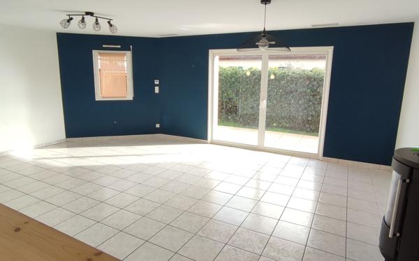 Maison à vendre    4 pièces •  Vic-en-Bigorre