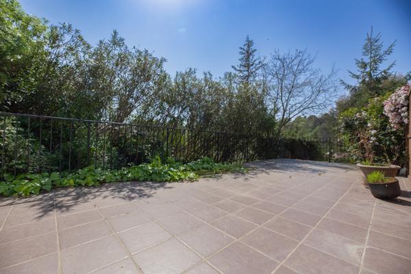 Maison La Roquette Sur Siagne 8 pièce(s) 239.44 m2