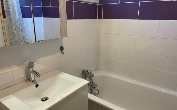 Appartement à louer    1 pièce • 23,61 m2 Pau