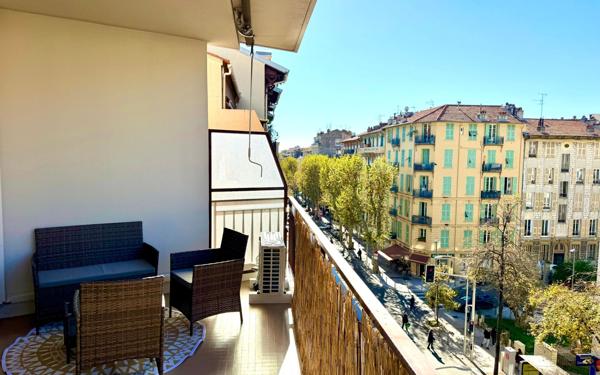 Appartement à vendre    2 pièces • 34 m2 Nice