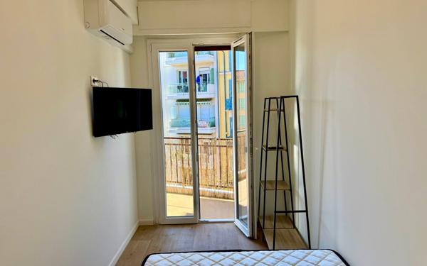 Appartement à vendre    2 pièces • 34 m2 Nice