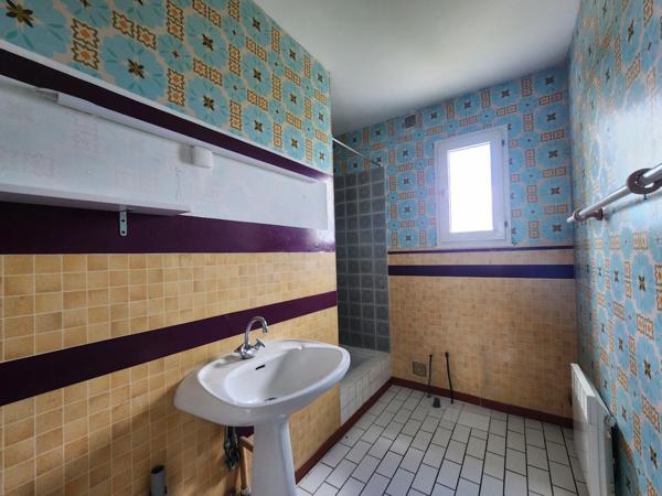 IMMEUBLE DE RAPPORT OU MAISON DE FAMILLE à vendre BOYARDVILLE ILE D'OLERON (17)