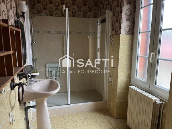 MAISON DE VILLE  TYPE 4