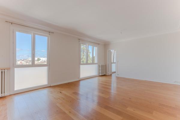 Superbe appartement T4 avec loggia et garage, Bordeaux Fondaudège