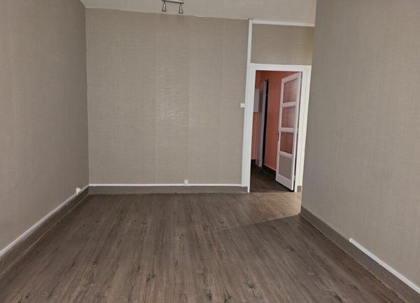 Maison à vendre    2 pièces • 40,70 m2 Saint-Étienne