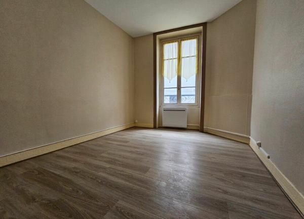 Maison à vendre    2 pièces • 40,70 m2 Saint-Étienne