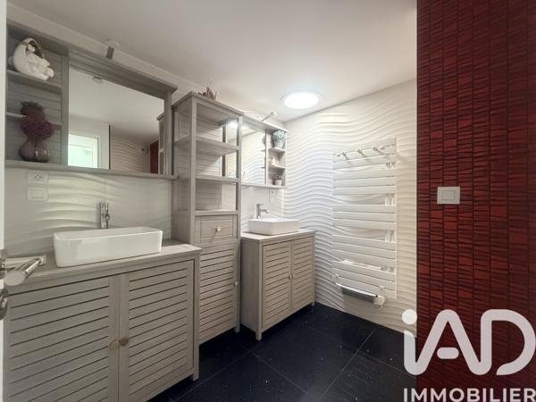 Maison à vendre 6 pièces 130 m² Mérignac