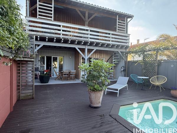 Maison à vendre 6 pièces 130 m² Mérignac