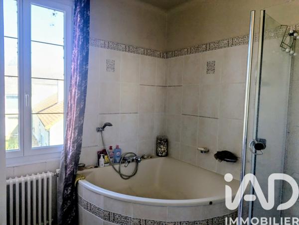 Maison à vendre 7 pièces 200 m² Neuvy-sur-Loire