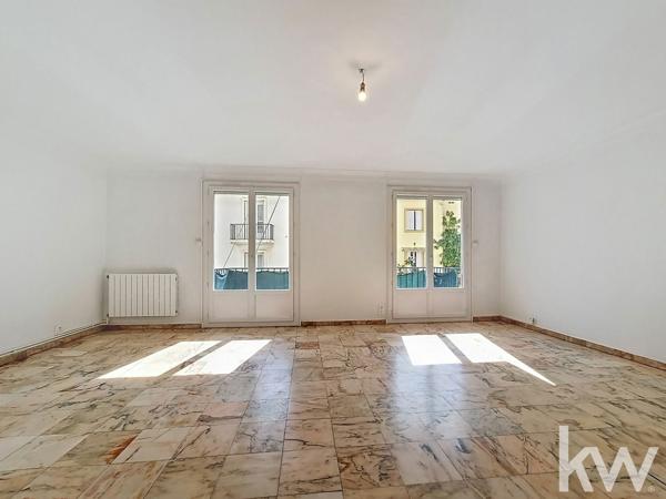 VENTE d'un appartement T4 (102m²) à PERPIGNAN