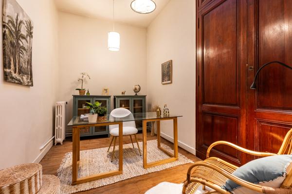 Bègles (33130) Maison 7 pièces de 136m2 habitables sur parcelle de 203m2