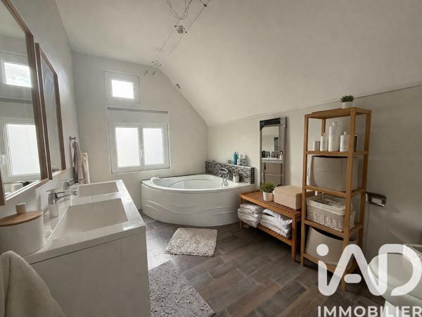 Maison à vendre 5 pièces 109 m² Pont-sur-Yonne