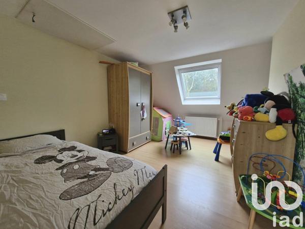 Pavillon 5 pièces de 184 m² à Saint-Amand-les-Eaux (59230)