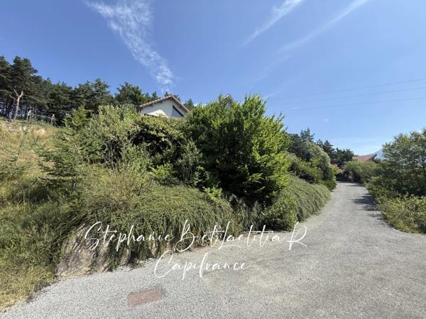 Propriete à vendre 7 pièces SAINT BONNET EN CHAMPSAUR (05)