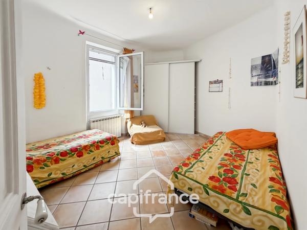 Maison à vendre 5 pièces HYERES (83), Quartier Victor Basch , 3 chambres