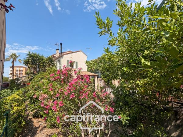 Maison à vendre 5 pièces HYERES (83), Quartier Victor Basch , 3 chambres