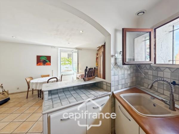 Maison à vendre 5 pièces HYERES (83), Quartier Victor Basch , 3 chambres
