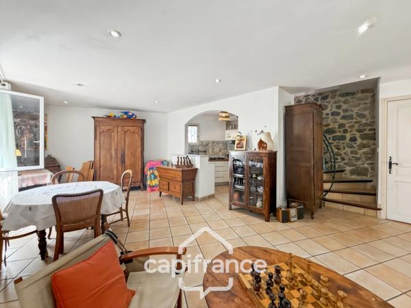 Maison à vendre 5 pièces HYERES (83), Quartier Victor Basch , 3 chambres