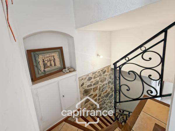 Maison à vendre 5 pièces HYERES (83), Quartier Victor Basch , 3 chambres