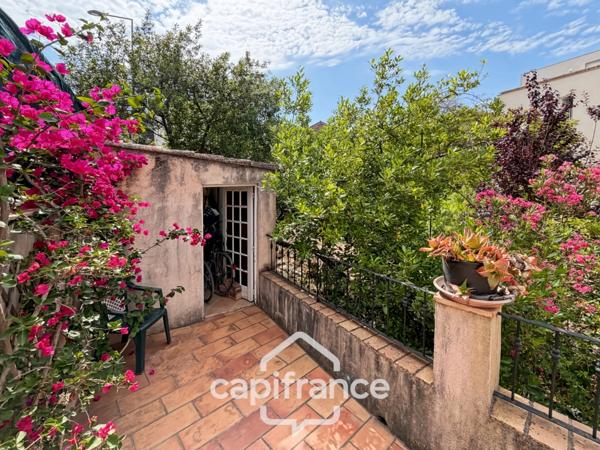 Maison à vendre 5 pièces HYERES (83), Quartier Victor Basch , 3 chambres