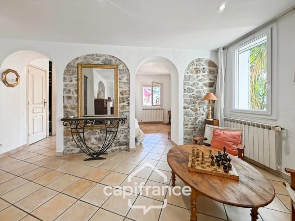 Maison à vendre 5 pièces HYERES (83), Quartier Victor Basch , 3 chambres