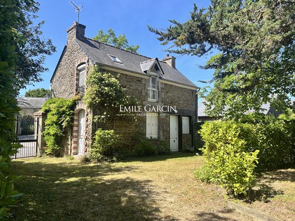 A VENDRE PROPRIETE DE CARACTERE  CENTRE SAINT BRIAC SUR MER
